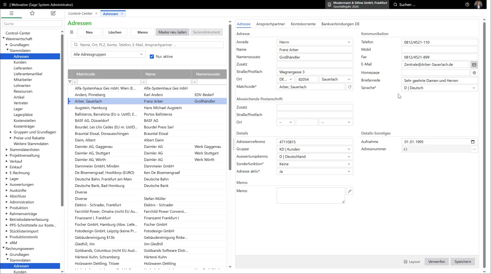 Webnative: Adressstamm mit Liste und Maske nebeneinander